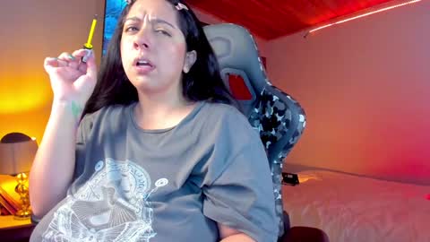 Snapshot of coraline_latin chatting on 01-13-25, 12:30 Coraline online show from 01-13-25, 12:30