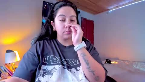 Snapshot of coraline_latin chatting on 02-01-25, 09:08 Coraline online show from 02-01-25, 09:08