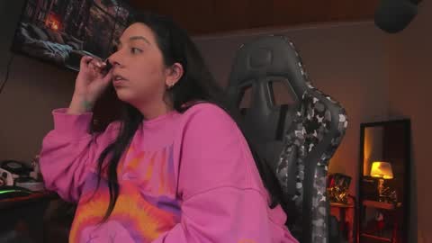 Snapshot of coraline_latin chatting on 02-21-25, 09:22 Coraline online show from 02-21-25, 09:22