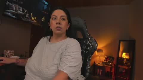 Snapshot of coraline_latin chatting on 02-22-25, 09:26 Coraline online show from 02-22-25, 09:26