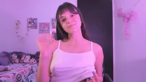 Coraline uwu     Bienvenidos al dulce mundo de Coraline    Hola amores soy Coraline  Una chica  tierna juguetona online show from 03-06-26, 02:19