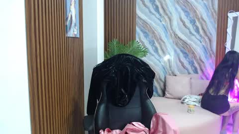 corall_tay1 online show from 04-24-26, 11:34
