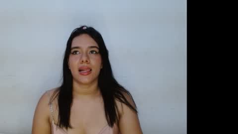 coralmonroe online show from 07-21-26, 09:28