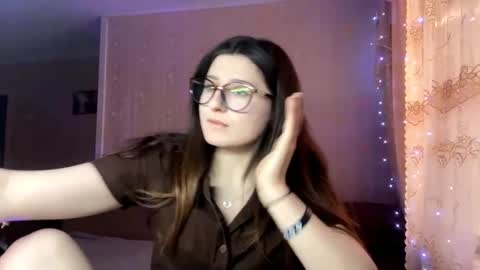 Elisheva online show from 01-14-26, 01:06