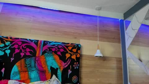 Cori online show from 01-25-25, 12:26