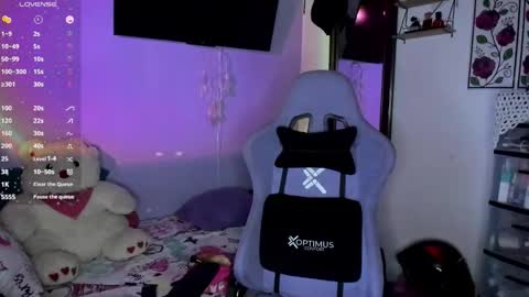 corina online show from 10-21-25, 02:12