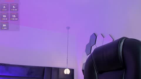 Corinne Russo online show from 02-05-25, 06:35