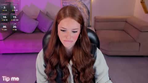 Corinne Russo online show from 09-19-25, 04:58