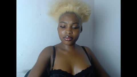 cornxcunt online show from 11-02-25, 04:09