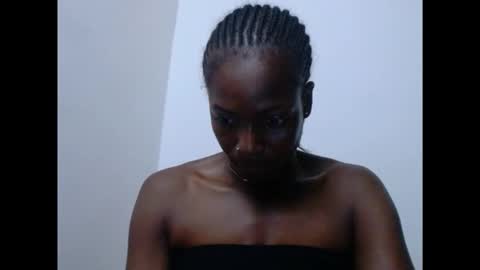 Snapshot of cornxslut chatting on 10-23-25, 12:48 cornxslut online show from 10-23-25, 12:48