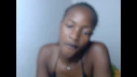 Snapshot of cornxslut chatting on 10-25-25, 01:46 cornxslut online show from 10-25-25, 01:46