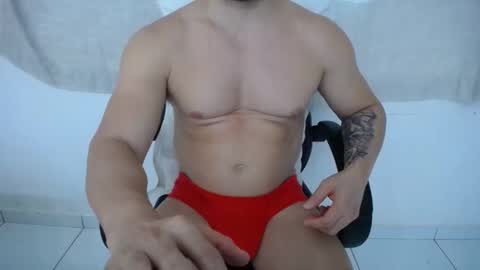 Snapshot of corolaxxl chatting on 10-05-25, 09:34 corolaxxl online show from 10-05-25, 09:34