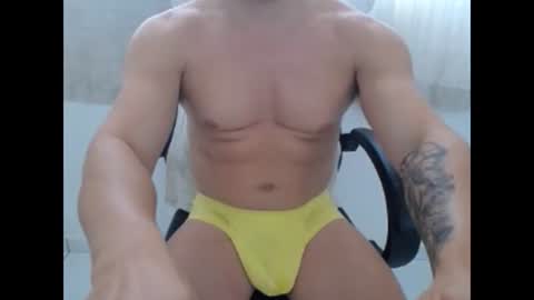 Snapshot of corolaxxl chatting on 10-06-25, 06:27 corolaxxl online show from 10-06-25, 06:27