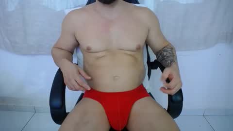 Snapshot of corolaxxl chatting on 10-28-25, 02:04 corolaxxl online show from 10-28-25, 02:04