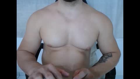 Snapshot of corolaxxl chatting on 12-02-25, 01:11 corolaxxl online show from 12-02-25, 01:11