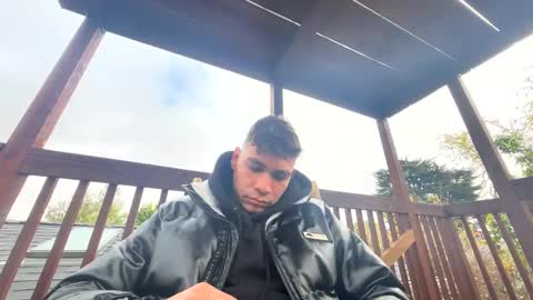 coronelking online show from 01-03-25, 10:19