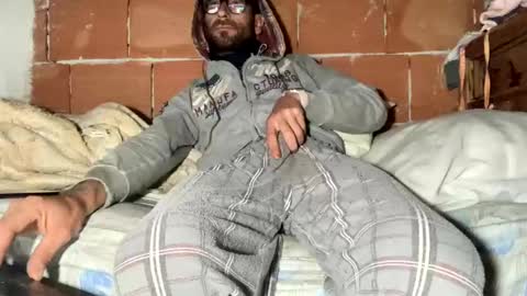 Snapshot of corradog83 chatting on 12-05-24, 02:33 Corrado online show from 12-05-24, 02:33