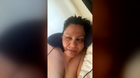 corrinagardena online show from 07-28-26, 02:13