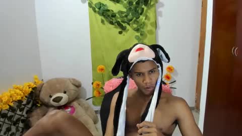 Snapshot of corzoethan chatting on 12-27-24, 12:07 Ethan online show from 12-27-24, 12:07