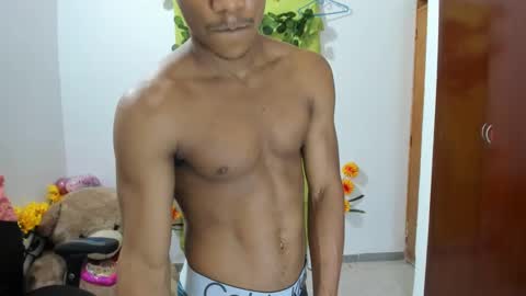 Snapshot of corzoethan chatting on 01-08-25, 11:41 Ethan online show from 01-08-25, 11:41