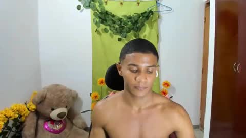 Snapshot of corzoethan chatting on 03-06-25, 01:37 Ethan online show from 03-06-25, 01:37