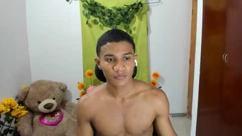 Snapshot of corzoethan chatting on 03-12-25, 04:51 Ethan online show from 03-12-25, 04:51