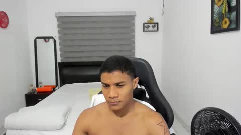 Snapshot of corzoethan chatting on 12-14-25, 10:47 Ethan online show from 12-14-25, 10:47