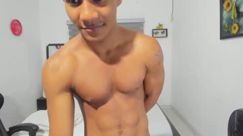 Snapshot of corzoethan chatting on 01-16-26, 12:25 Ethan online show from 01-16-26, 12:25