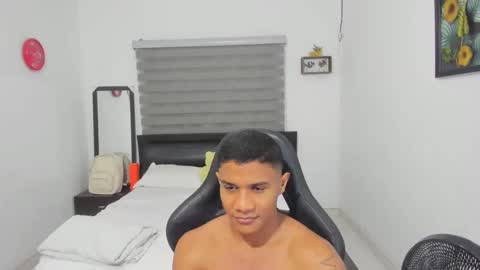 Snapshot of corzoethan chatting on 01-16-26, 11:09 Ethan online show from 01-16-26, 11:09