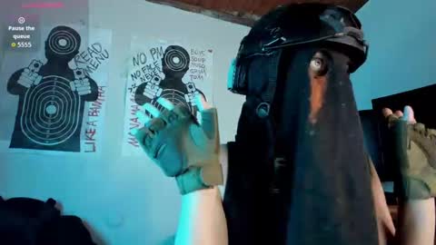 cos_operator online show from 09-13-25, 07:35