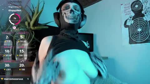 cos_operator online show from 09-22-25, 07:05