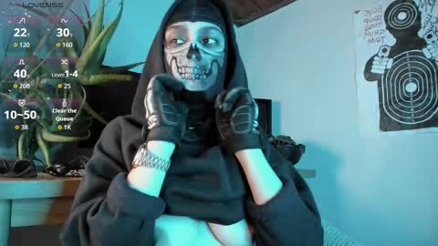 cos_operator online show from 09-24-25, 05:27