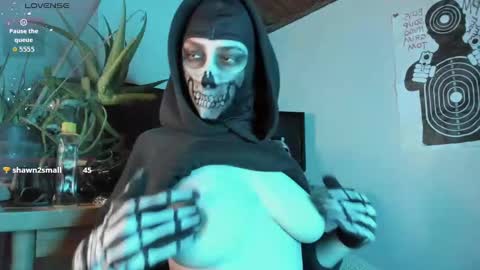 cos_operator online show from 09-26-25, 06:12