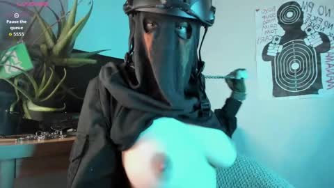 cos_operator online show from 09-30-25, 06:13