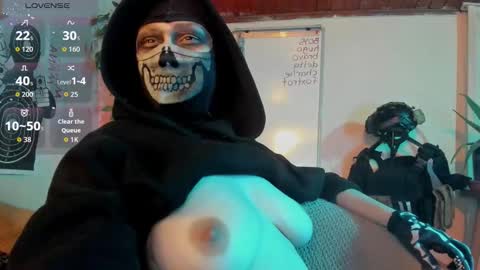 cos_operator online show from 11-25-25, 08:20