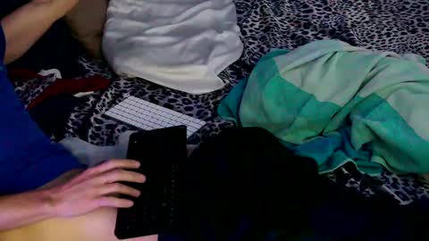 cosdaddy online show from 10-01-25, 08:42