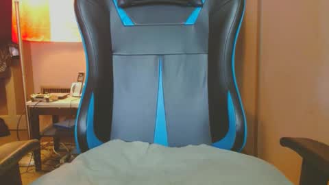 cosmicjones88 online show from 03-09-25, 04:11