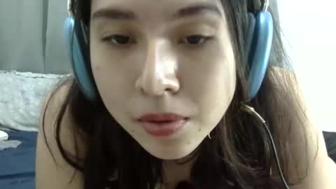 Liz Gwyneth Charlota online show from 04-05-26, 04:26