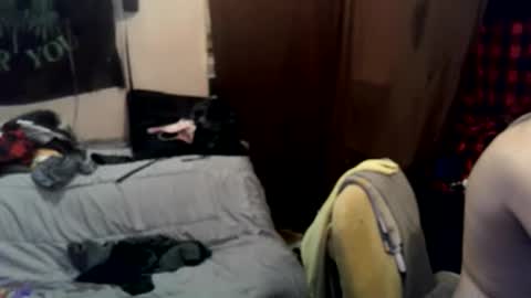 Snapshot of countryfuckers chatting on 02-25-25, 10:26 Alaskawildcouple online show from 02-25-25, 10:26