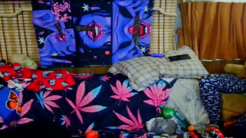 Snapshot of countryfuckers chatting on 10-03-25, 09:28 Alaskawildcouple online show from 10-03-25, 09:28