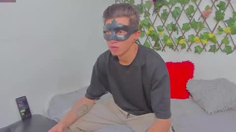 couple_2533 online show from 02-11-26, 10:53