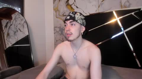 couple_in_heat_ online show from 03-26-26, 07:41