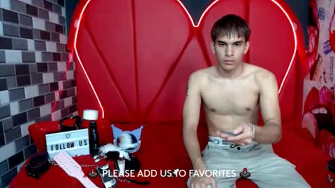 Snapshot of couple_sexxy7 chatting on 02-05-25, 07:31 MIA LIZ AND SAM online show from 02-05-25, 07:31