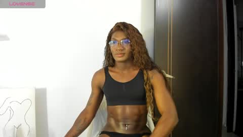 coupleblack_24 online show from 05-05-26, 10:51