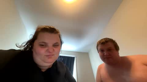 Snapshot of coupleforfun3629 chatting on 02-03-26, 07:52 Amanda and Shawn online show from 02-03-26, 07:52