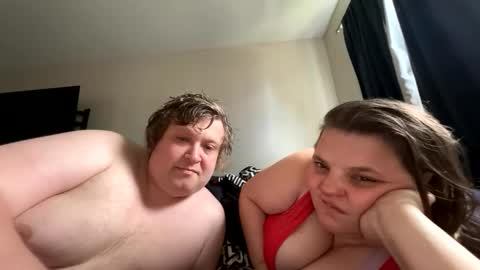 Snapshot of coupleforfun3629 chatting on 06-08-26, 05:02 Amanda and Shawn online show from 06-08-26, 05:02