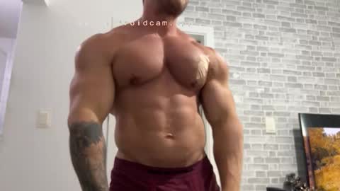 couplemuscle40 online show from 12-19-25, 01:51