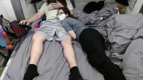 couplenxtdoor351 online show from 03-13-26, 03:57