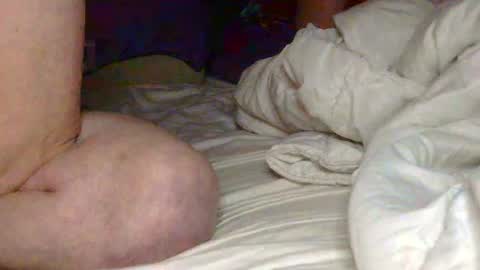 Snapshot of coupleshow88 chatting on 09-22-25, 06:21 coupleshow88 online show from 09-22-25, 06:21