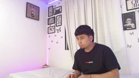 Juli and Liam online show from 12-23-24, 07:49